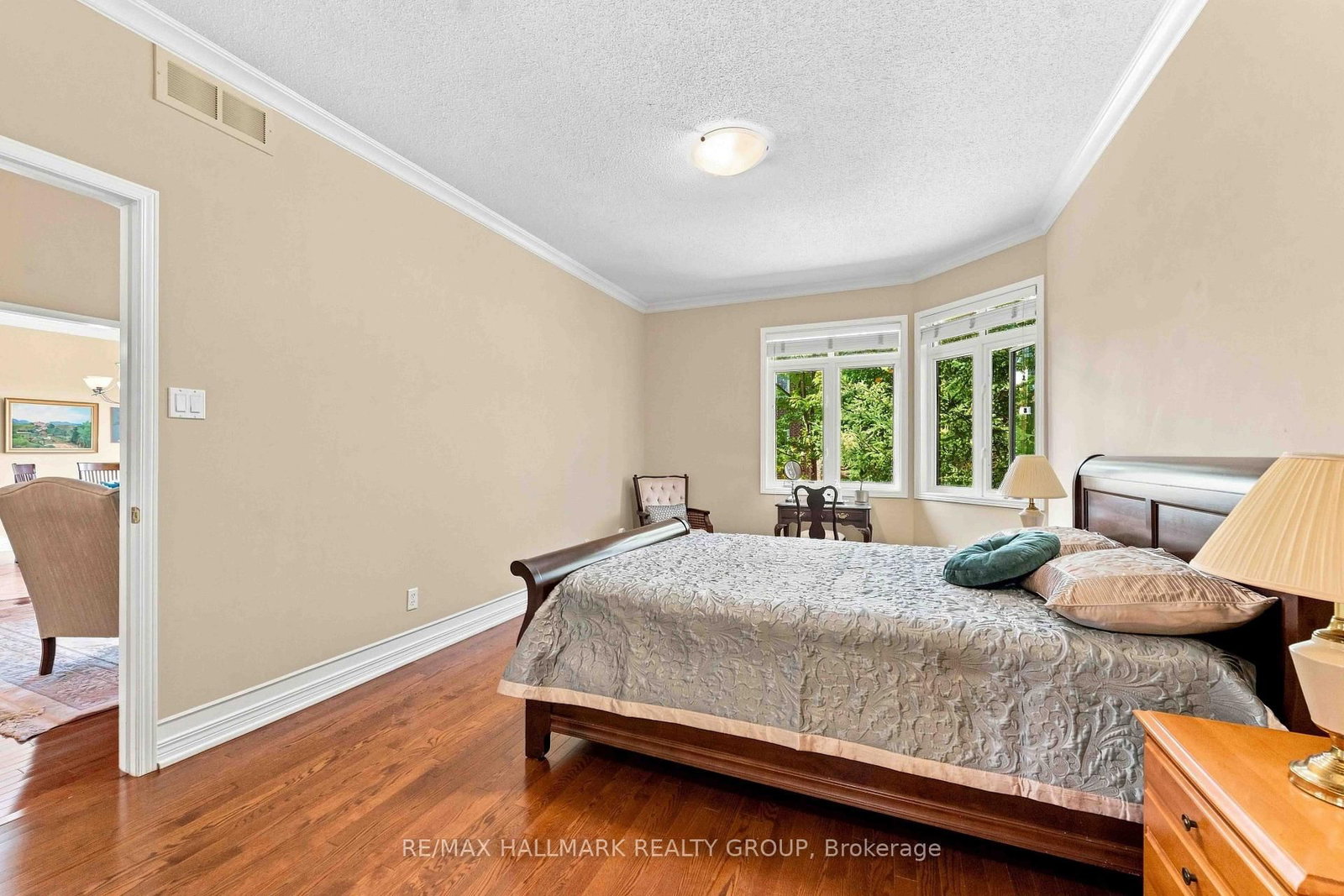 121 Bartlett Private • Ottawa, ON photo 27