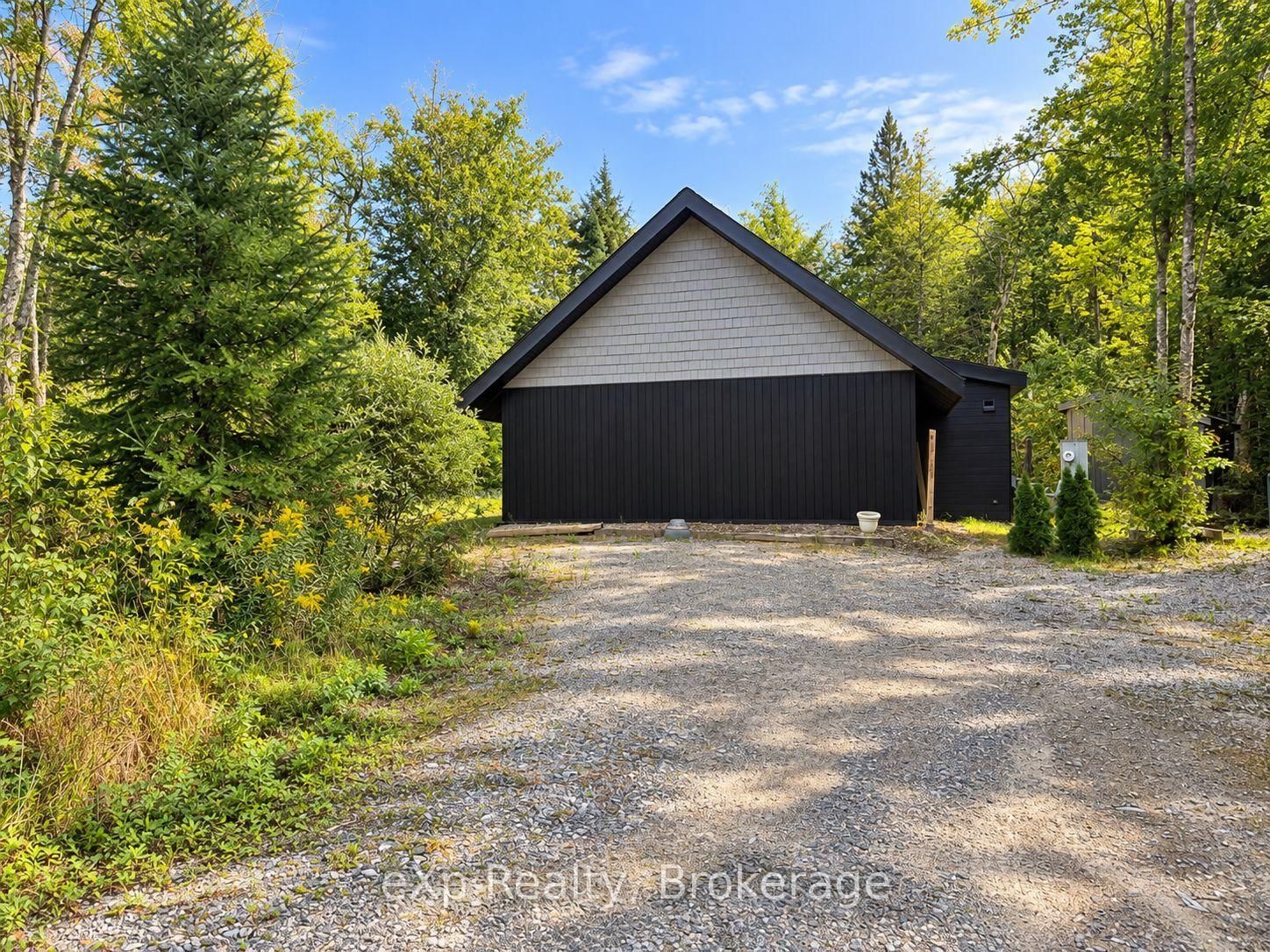 422 Balsam Chutes Road • Huntsville, ON photo 39