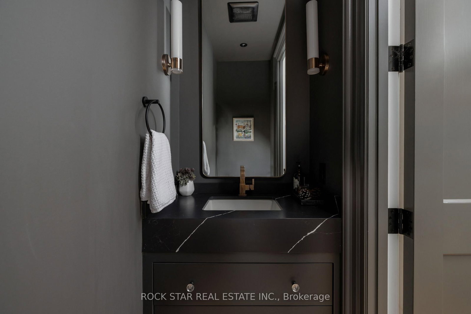 9275 Wellington Rd 50 • Erin, ON photo 26