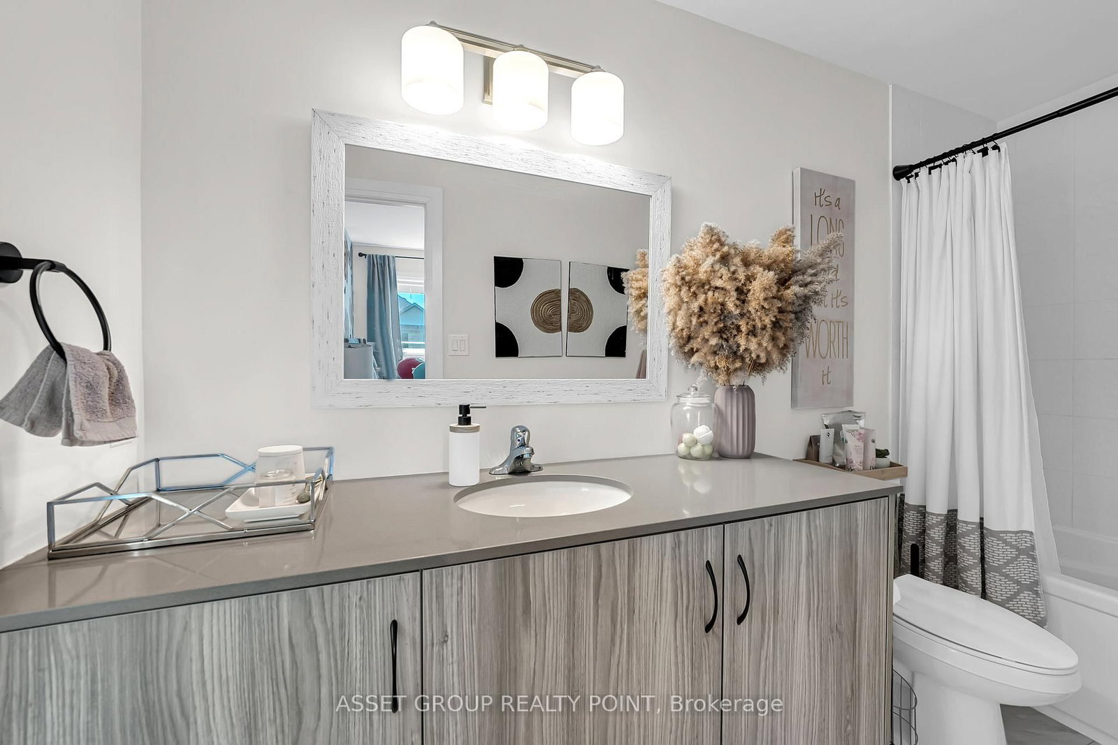202 Strachan Street • Port Hope, ON photo 28
