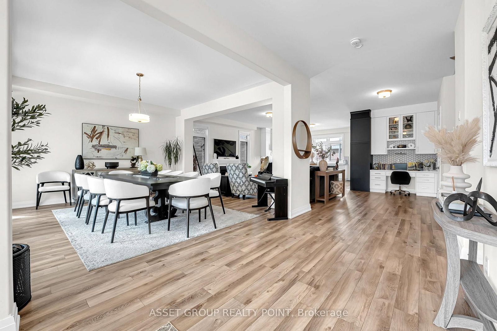 202 Strachan Street • Port Hope, ON photo 8