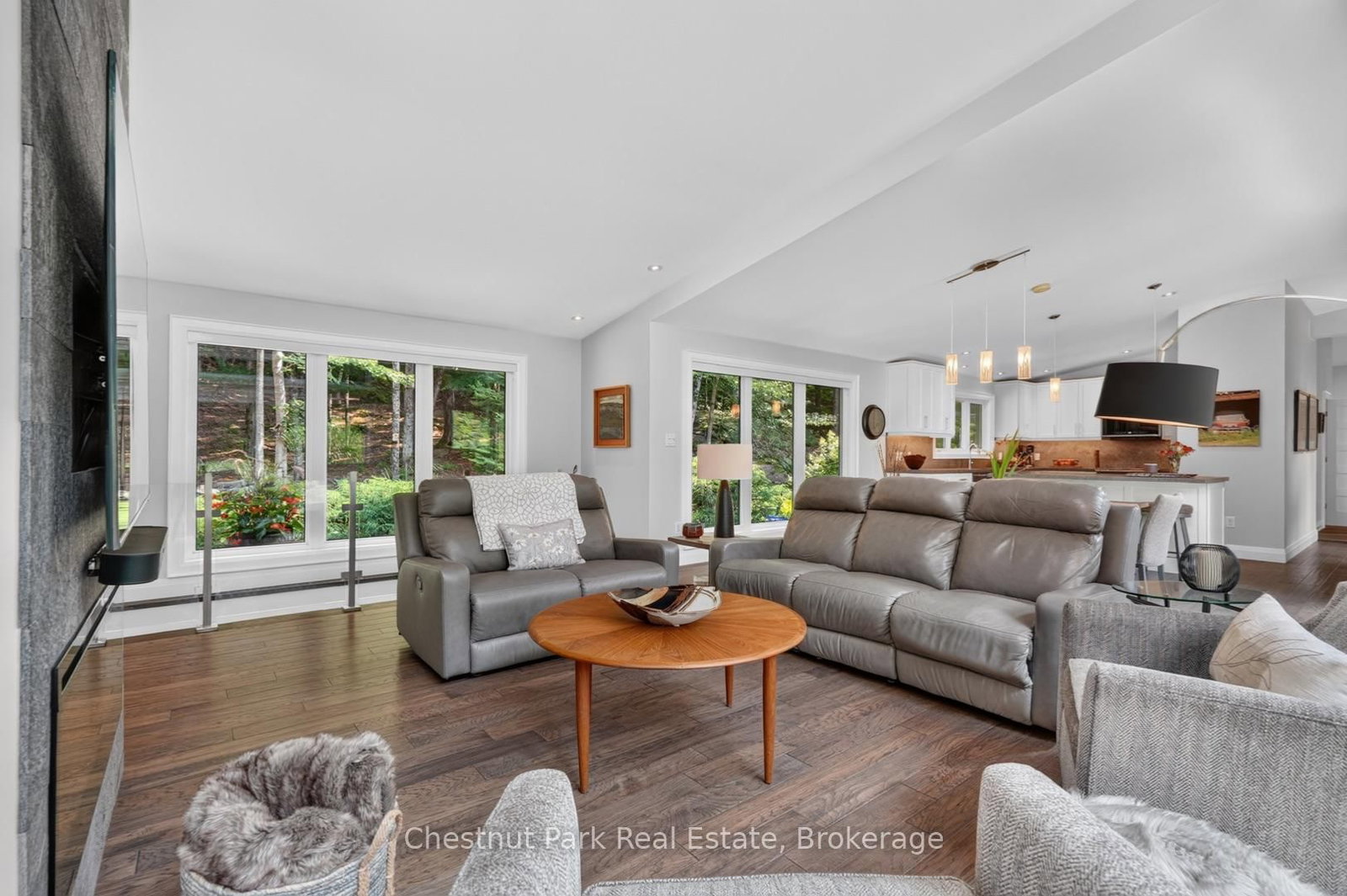 115 Lindgren Road E • Huntsville, ON photo 13