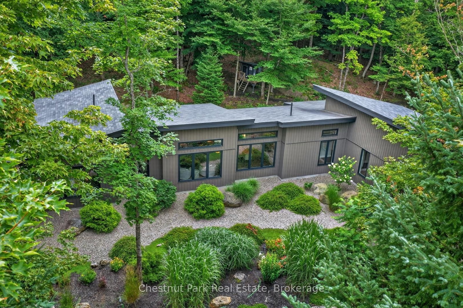 115 Lindgren Road E • Huntsville, ON photo 39