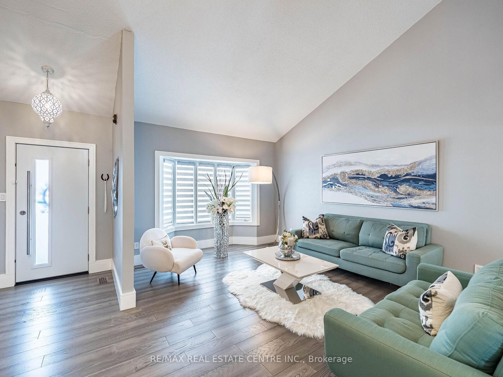 114 Parkwood Crescent • Hamilton, ON photo 10