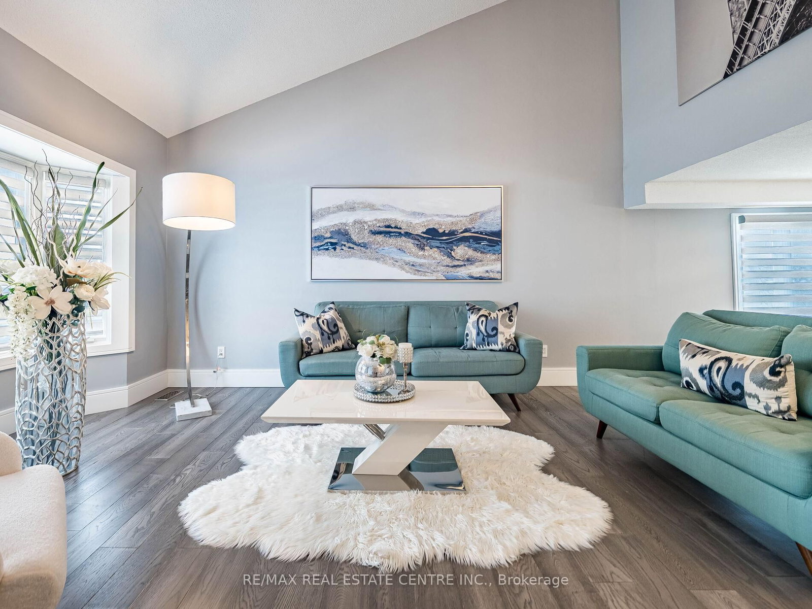 114 Parkwood Crescent • Hamilton, ON photo 9