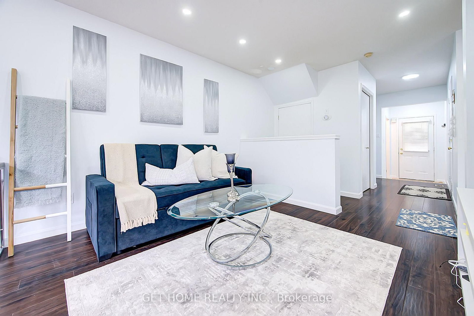 120 Masterson Crescent • Cambridge, ON photo 9