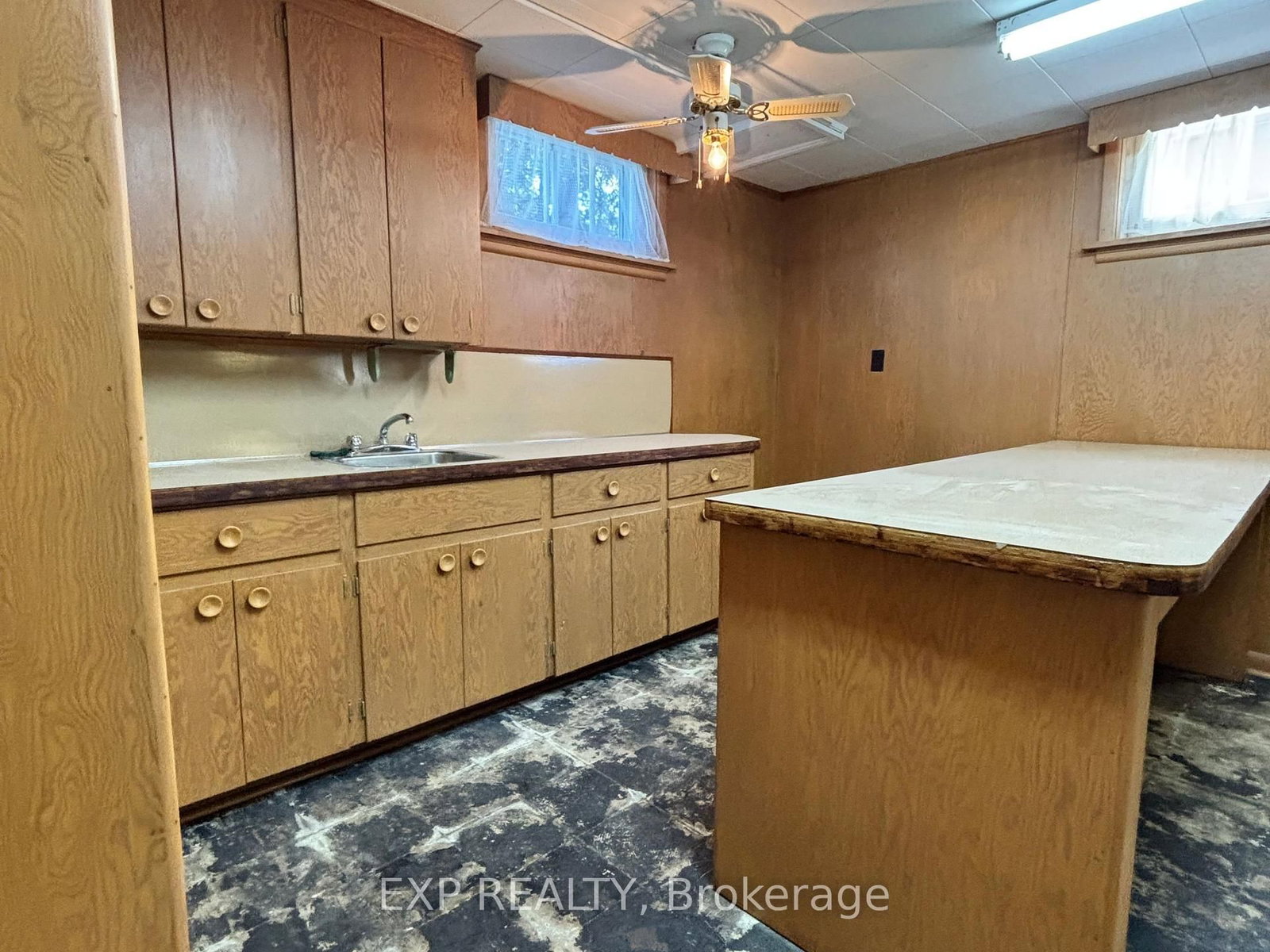 517 Norfolk Street S • Norfolk, ON photo 21