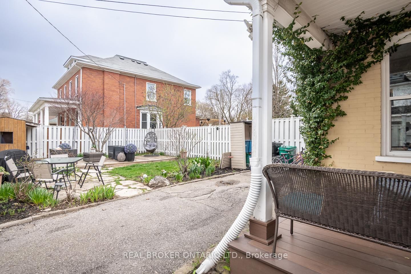 207 Waterloo Street N • Cambridge, ON photo 39