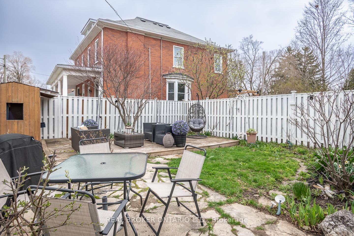 207 Waterloo Street N • Cambridge, ON photo 42