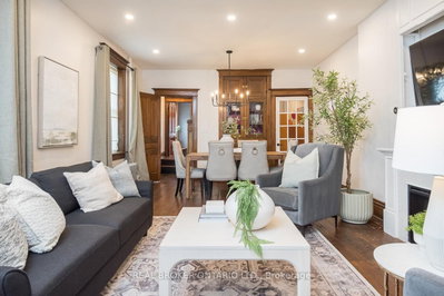 207 Waterloo Street N • Cambridge, ON photo 9
