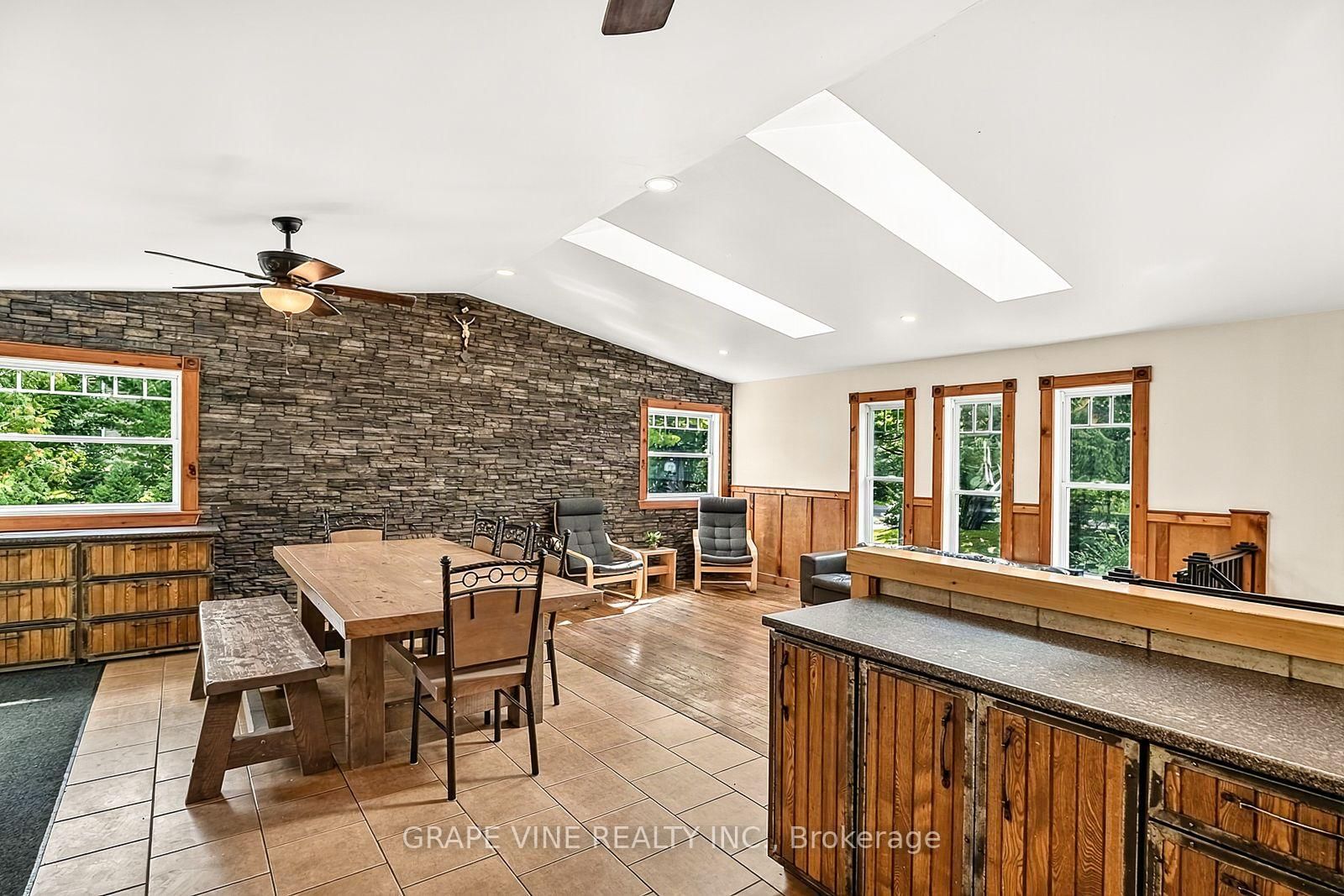 1951 Concession 7 Road • Alfred and Plantagenet, ON photo 13