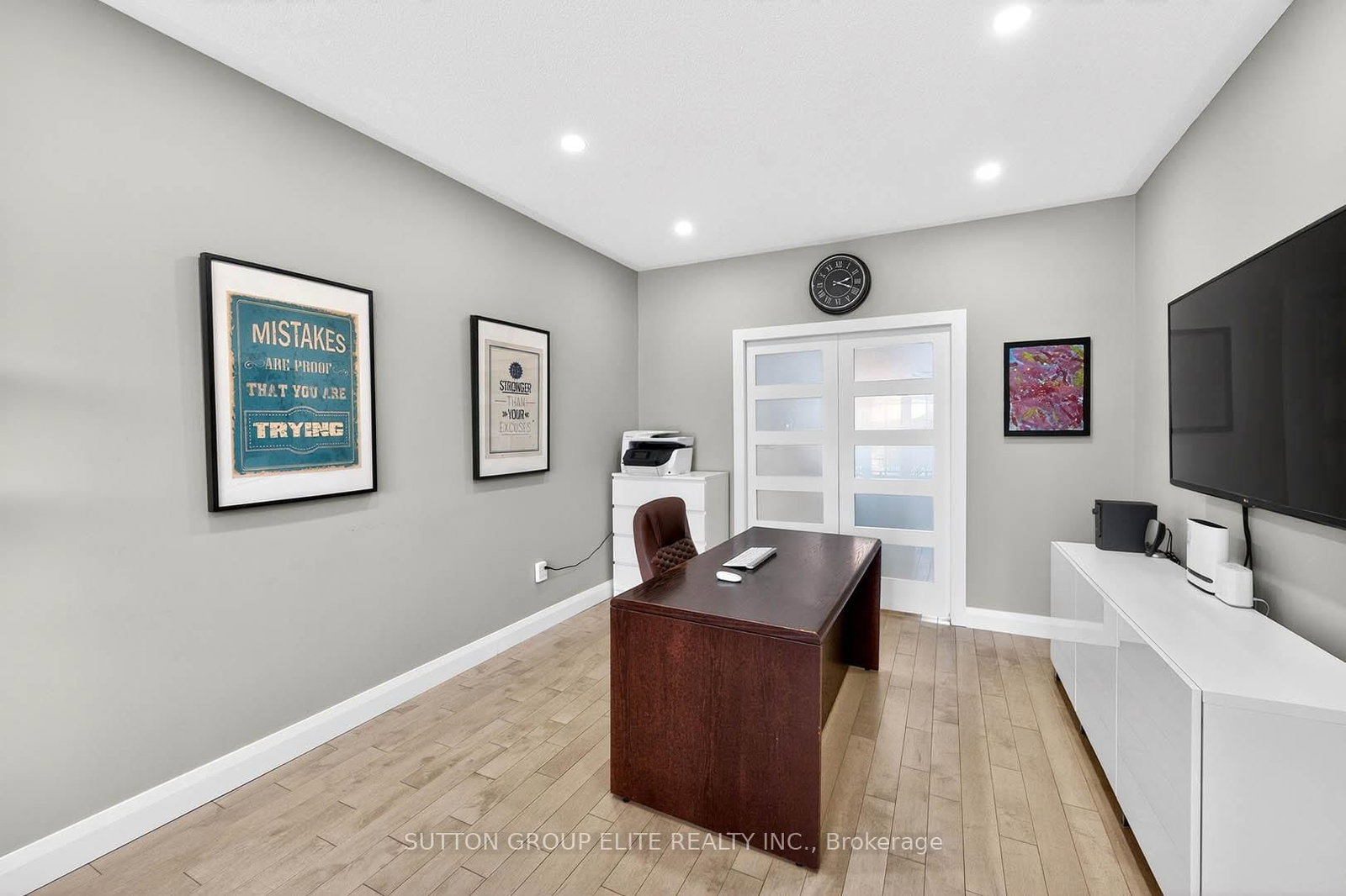 11 Elderberry Lane • Hamilton, ON photo 11