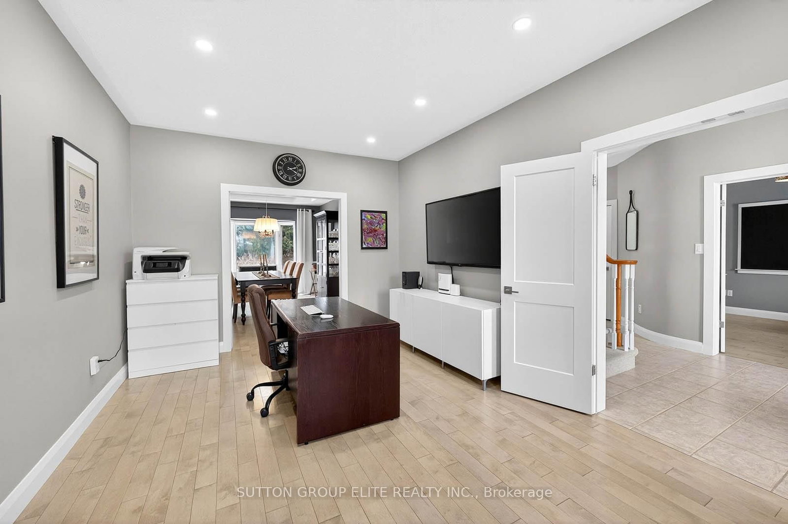 11 Elderberry Lane • Hamilton, ON photo 12