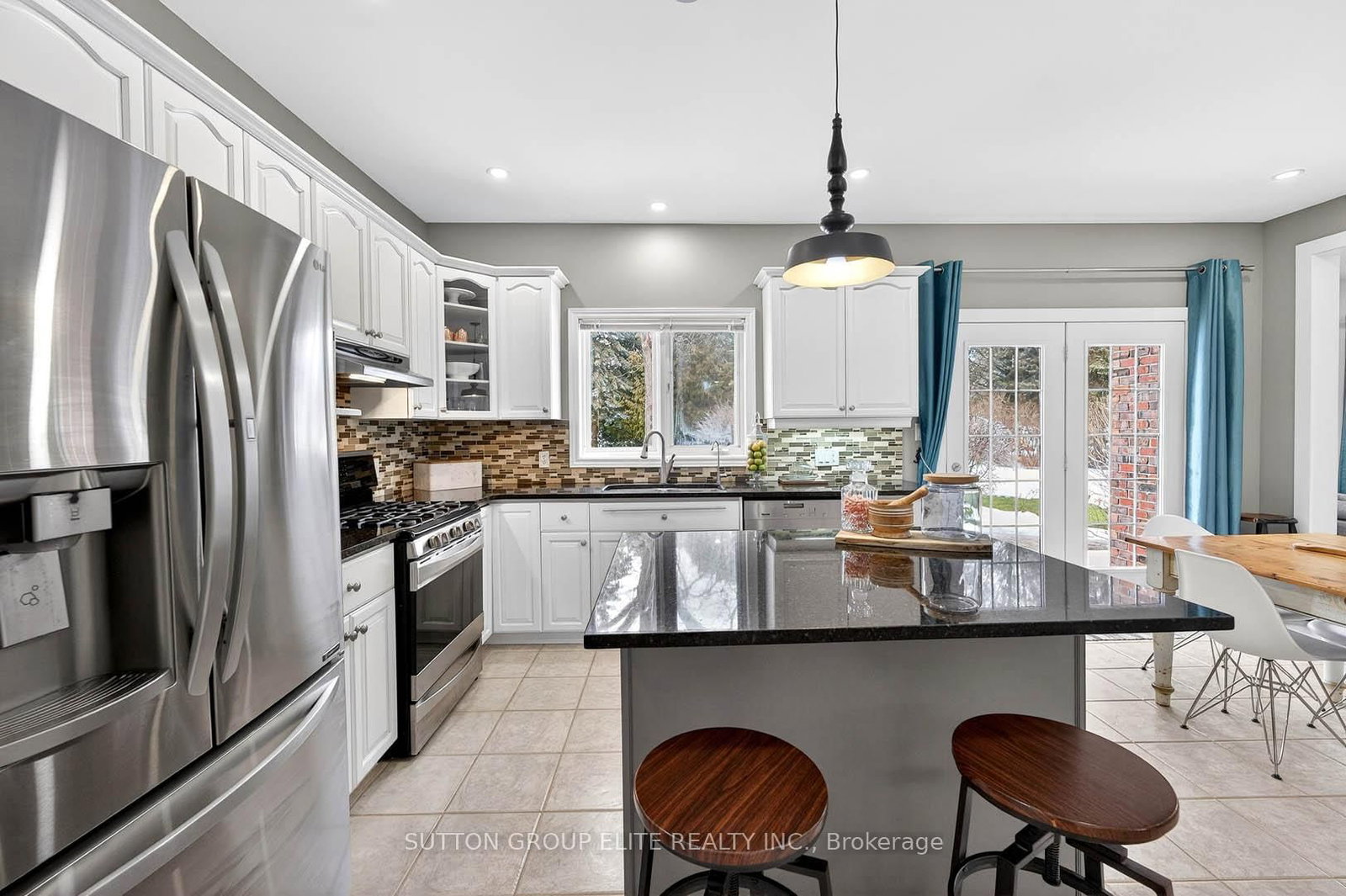 11 Elderberry Lane • Hamilton, ON photo 20