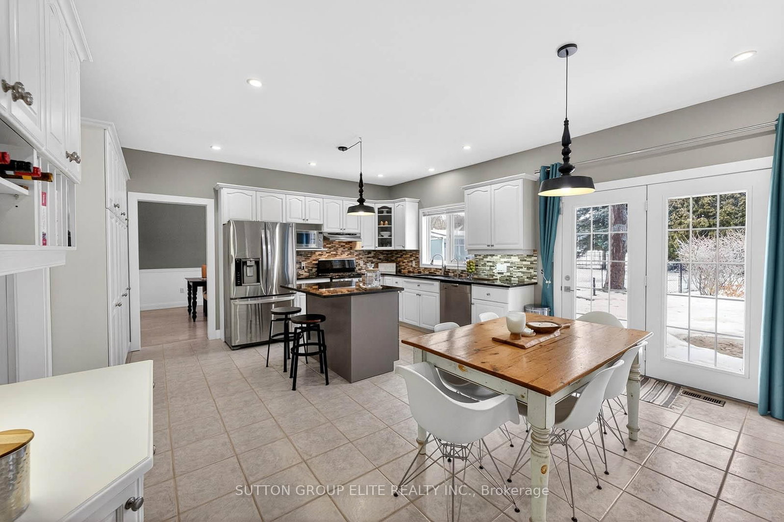 11 Elderberry Lane • Hamilton, ON photo 24