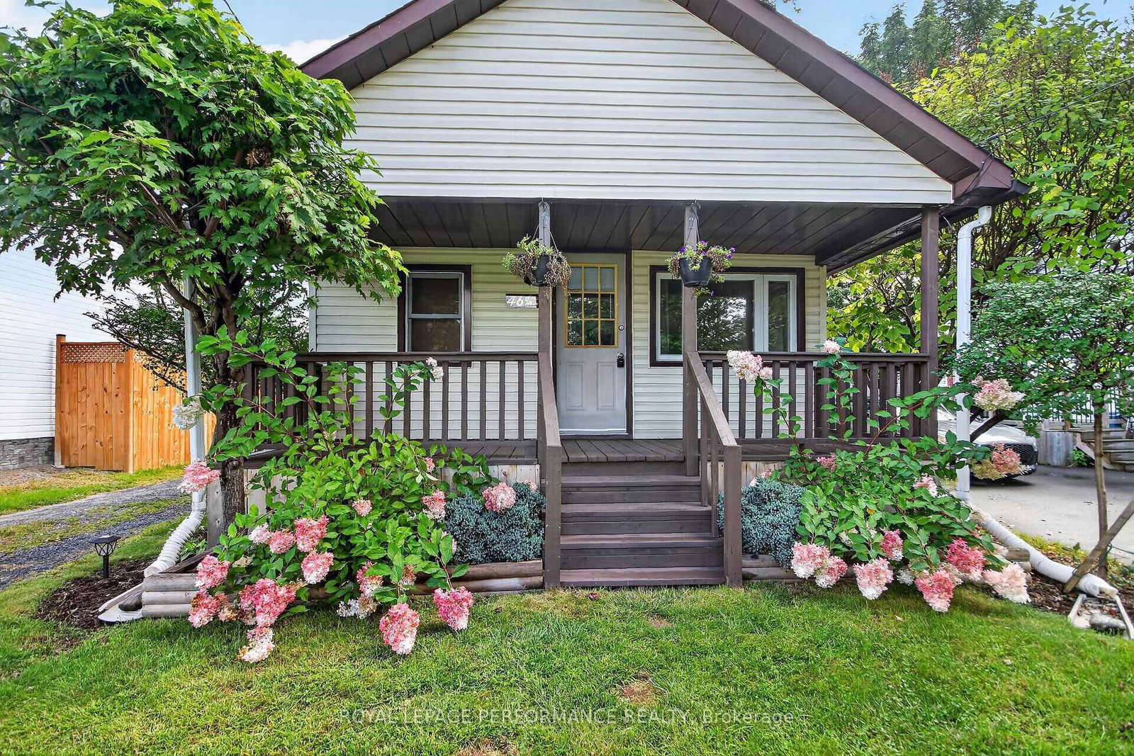 46 First Avenue • Russell, ON photo 1