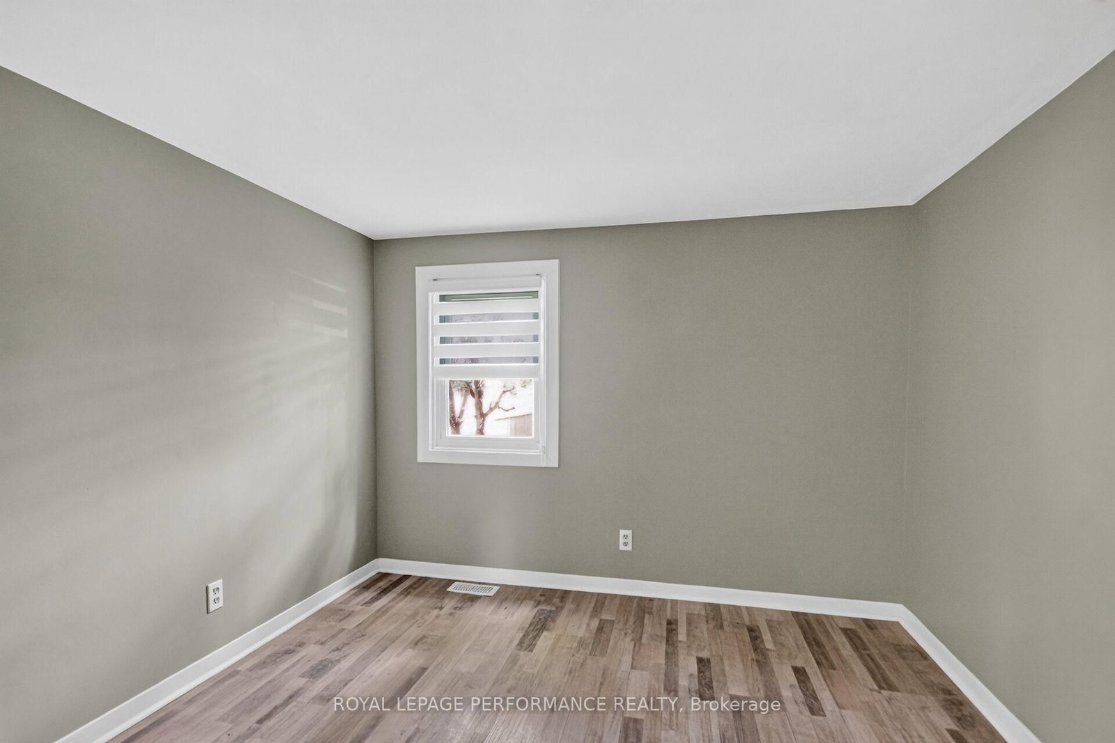 46 First Avenue • Russell, ON photo 14