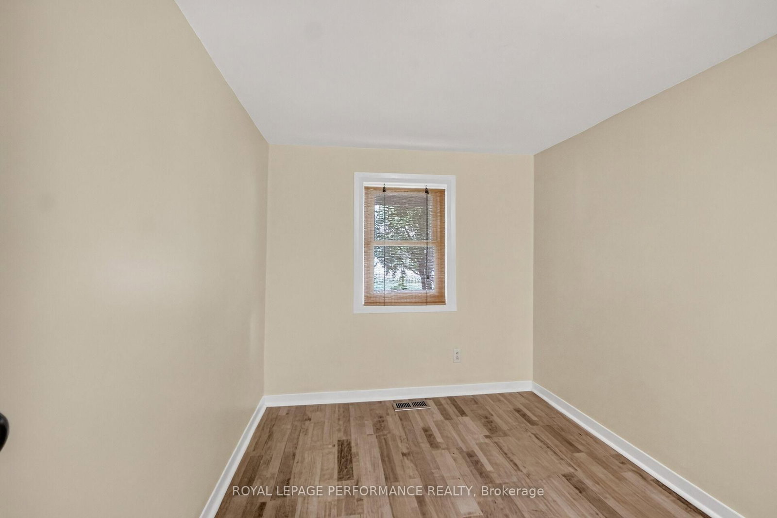 46 First Avenue • Russell, ON photo 17