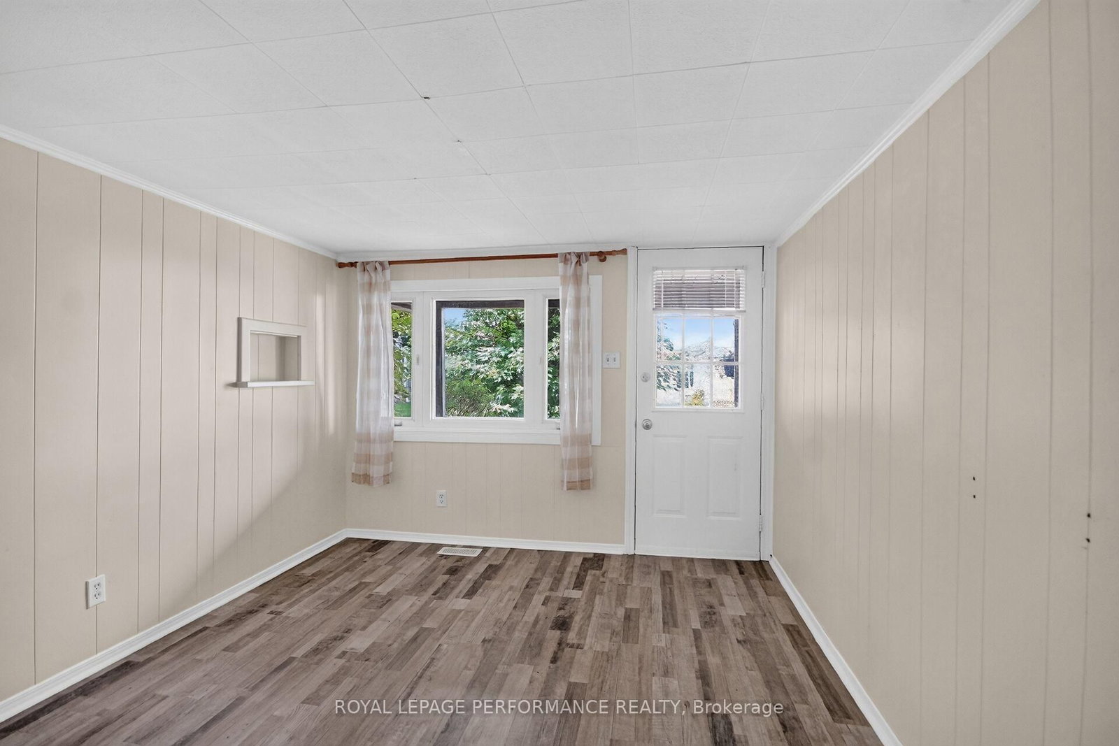 46 First Avenue • Russell, ON photo 6