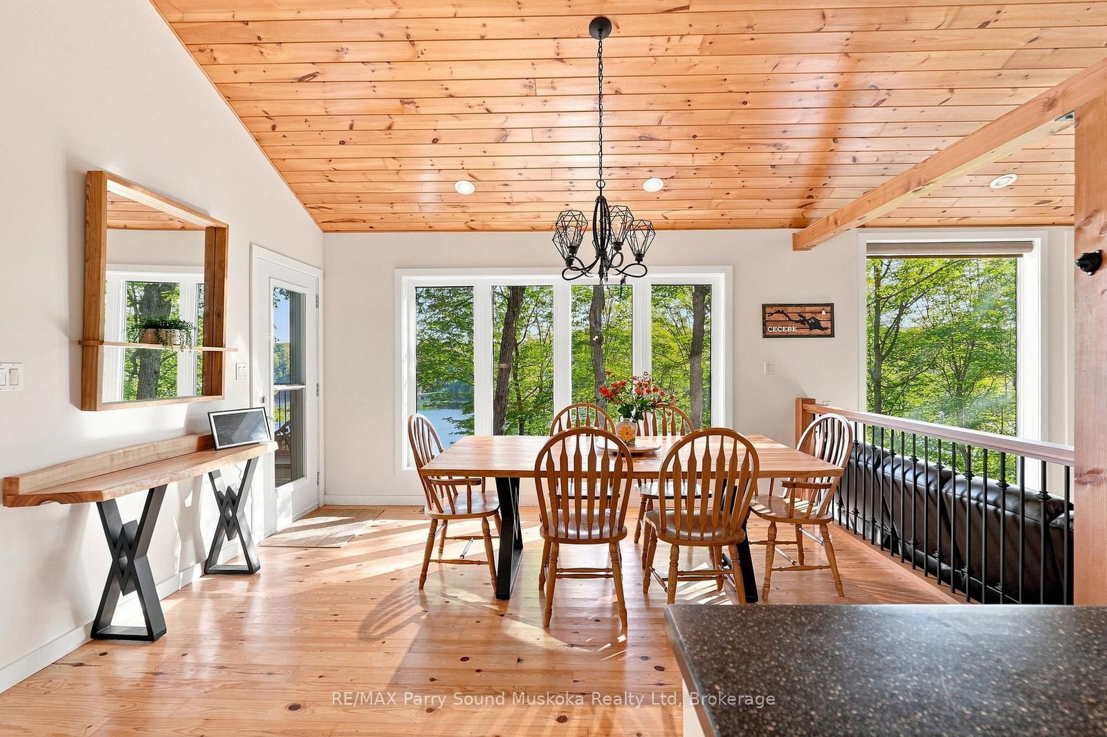 621 Deer Run Road • Magnetawan, ON photo 23