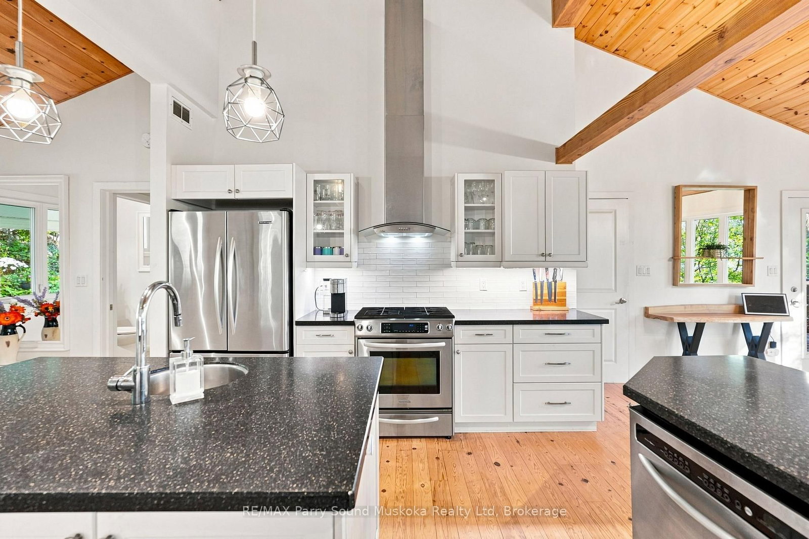 621 Deer Run Road • Magnetawan, ON photo 24