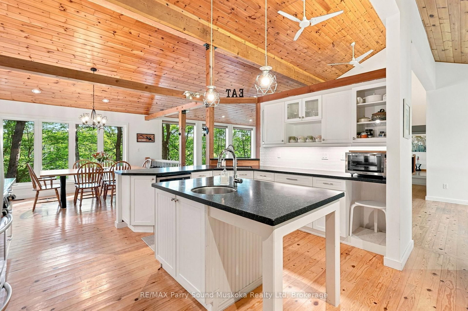 621 Deer Run Road • Magnetawan, ON photo 25