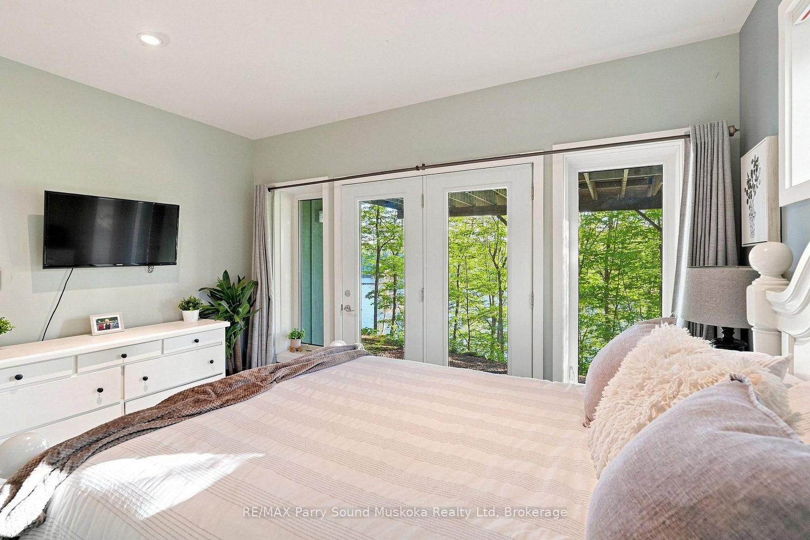 621 Deer Run Road • Magnetawan, ON photo 38