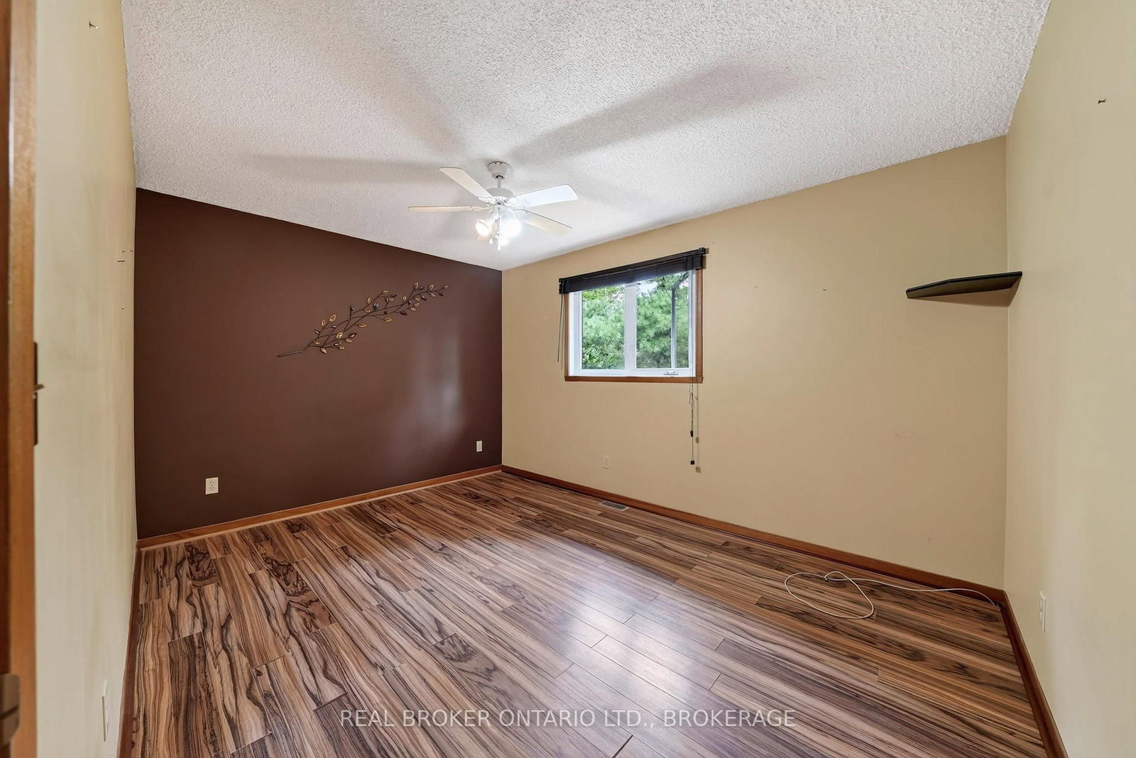 4 Loyalist Crescent • South Stormont, ON photo 13