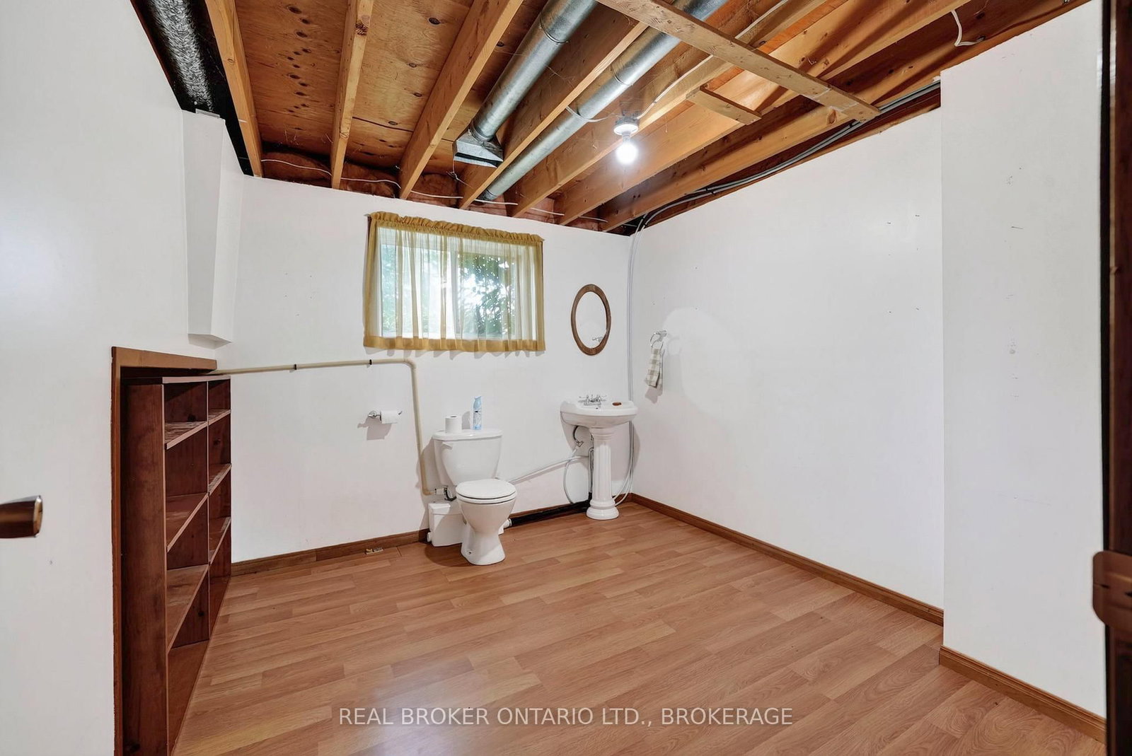 4 Loyalist Crescent • South Stormont, ON photo 18