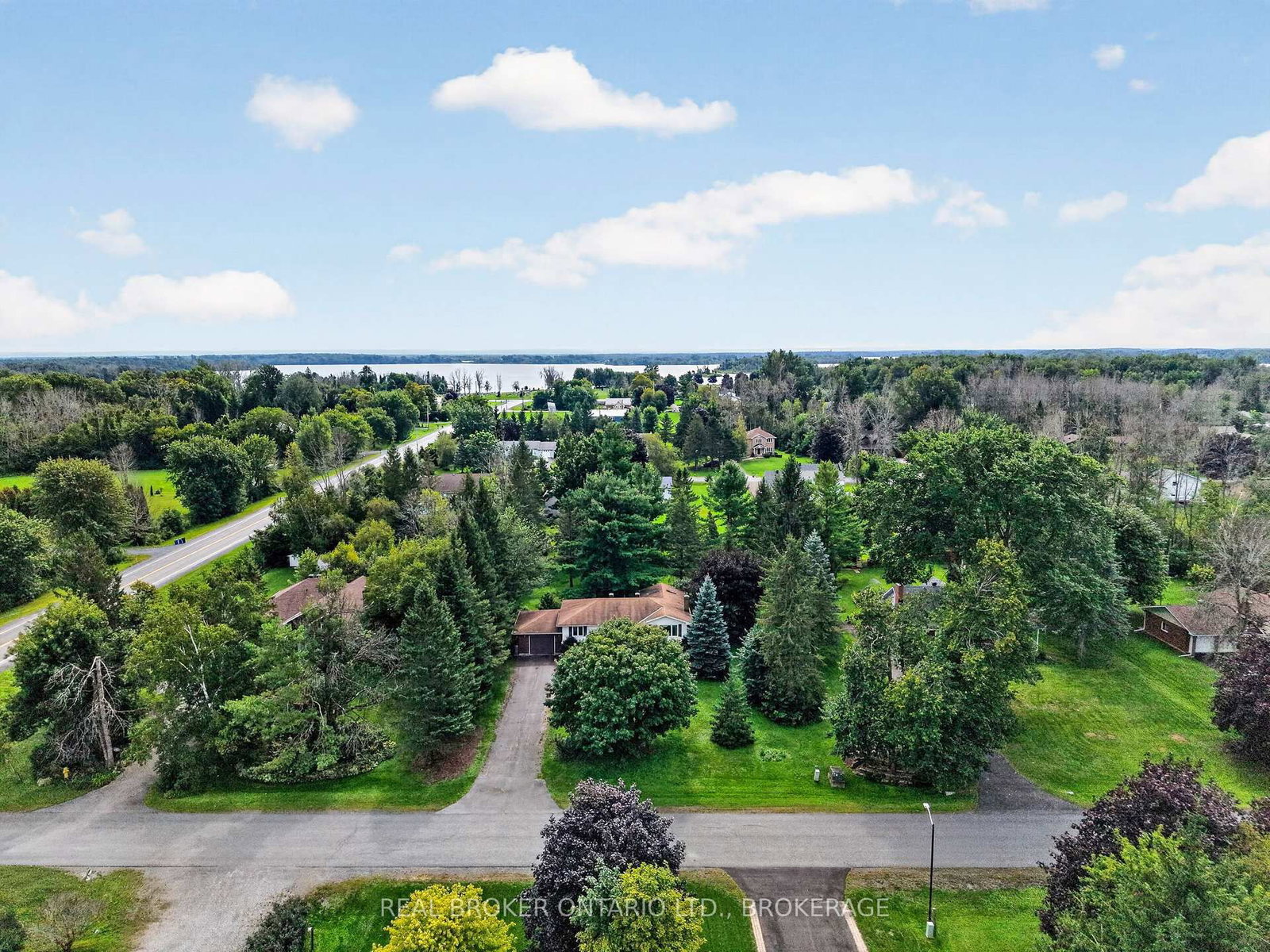 4 Loyalist Crescent • South Stormont, ON photo 23