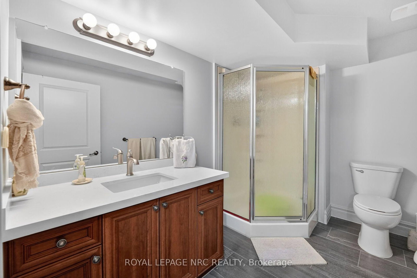 353 Station Street • West Lincoln, ON photo 31