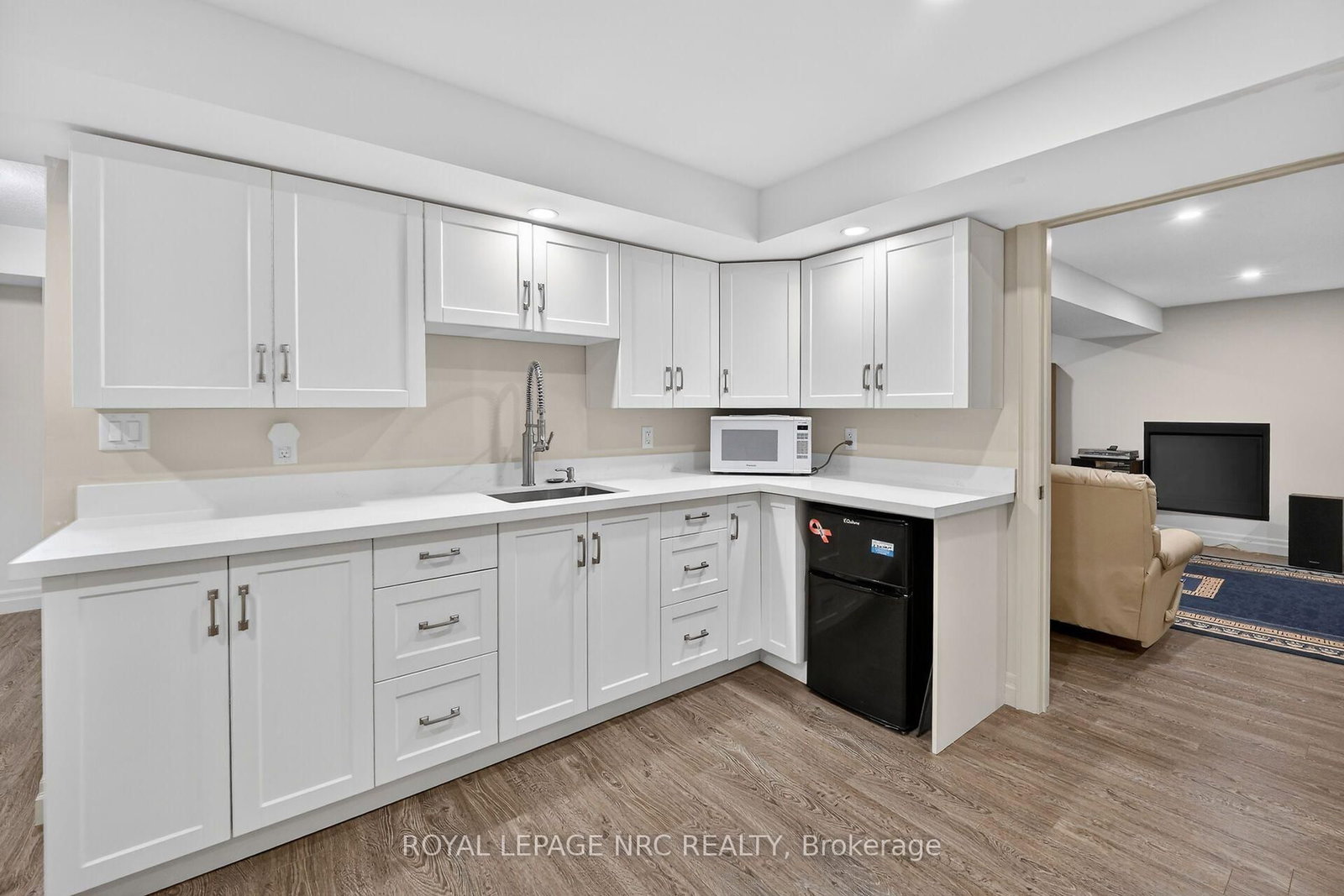 353 Station Street • West Lincoln, ON photo 32