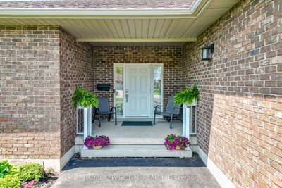 353 Station Street • West Lincoln, ON photo 5