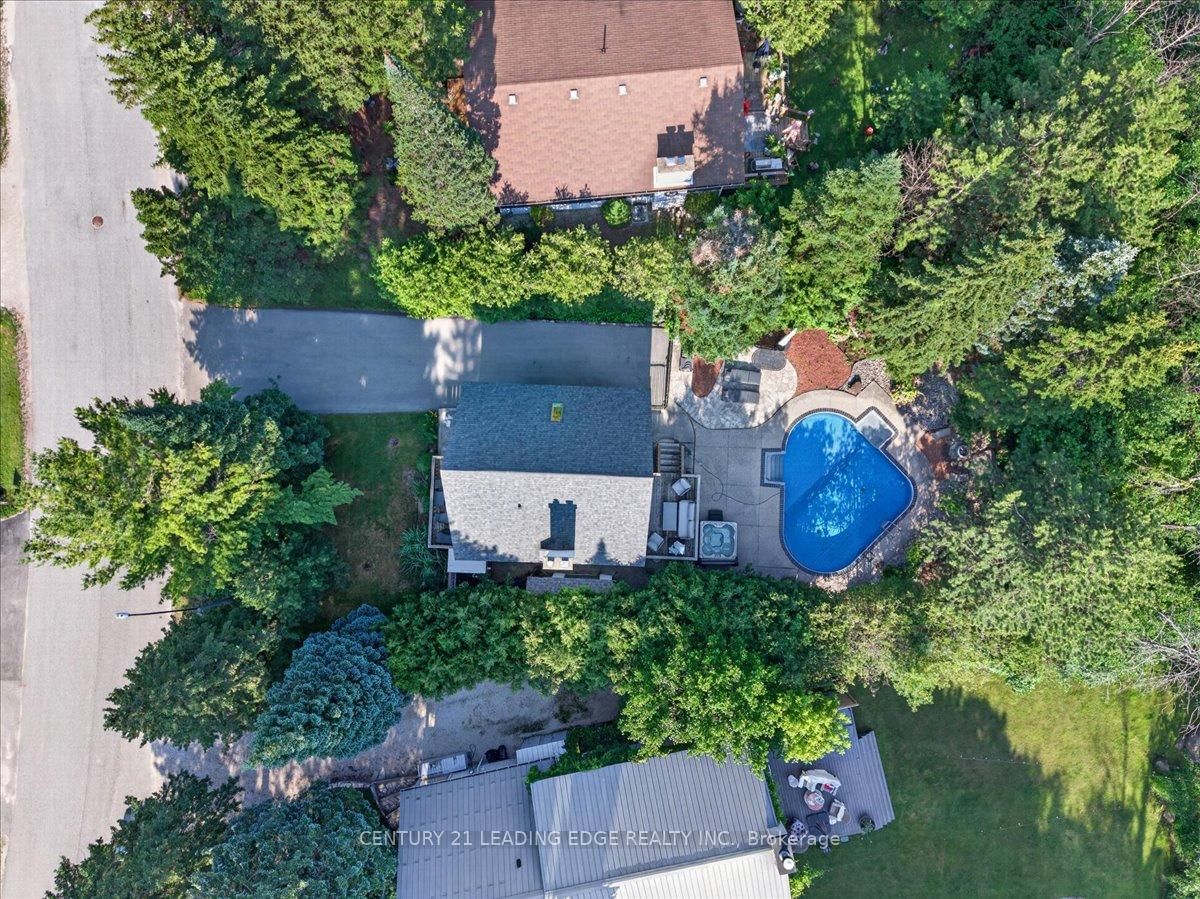 143 Campbell Crescent • Blue Mountains, ON photo 8