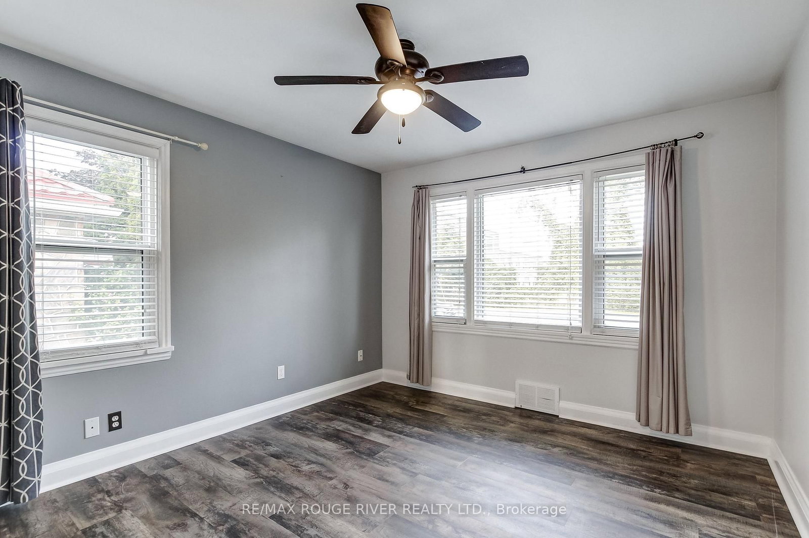 141 Haig Street • St. Catharines, ON photo 20