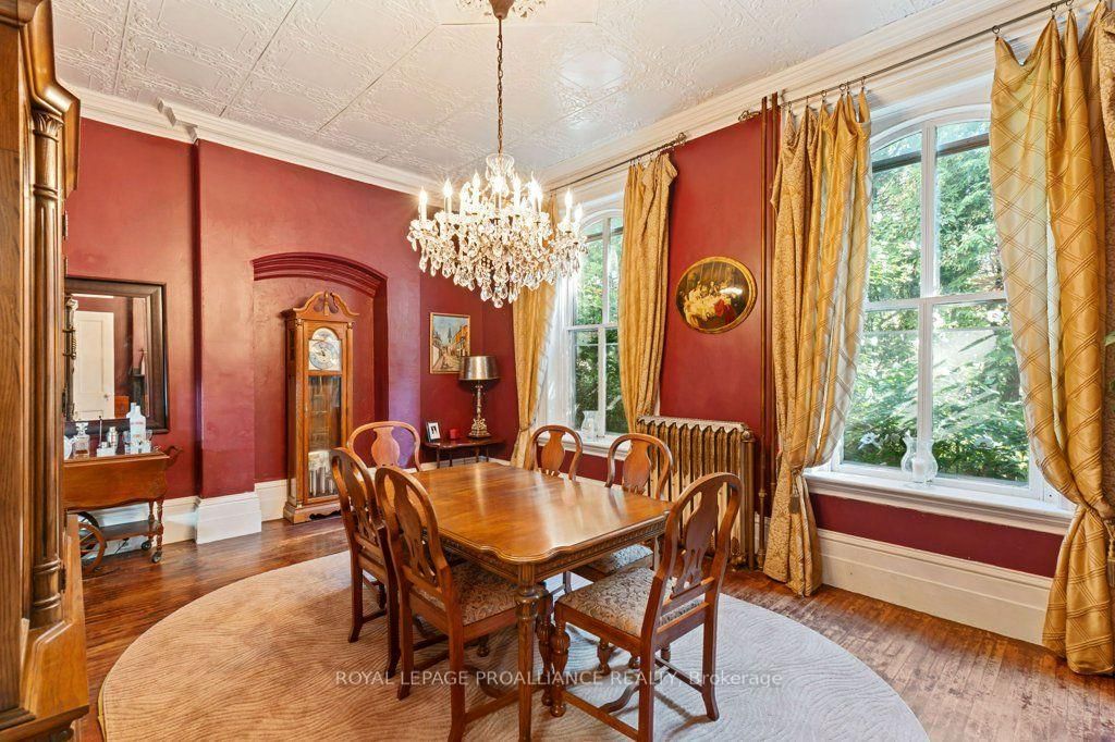 530 Dibble Street W • Prescott, ON photo 10