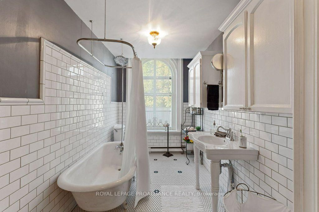 530 Dibble Street W • Prescott, ON photo 19