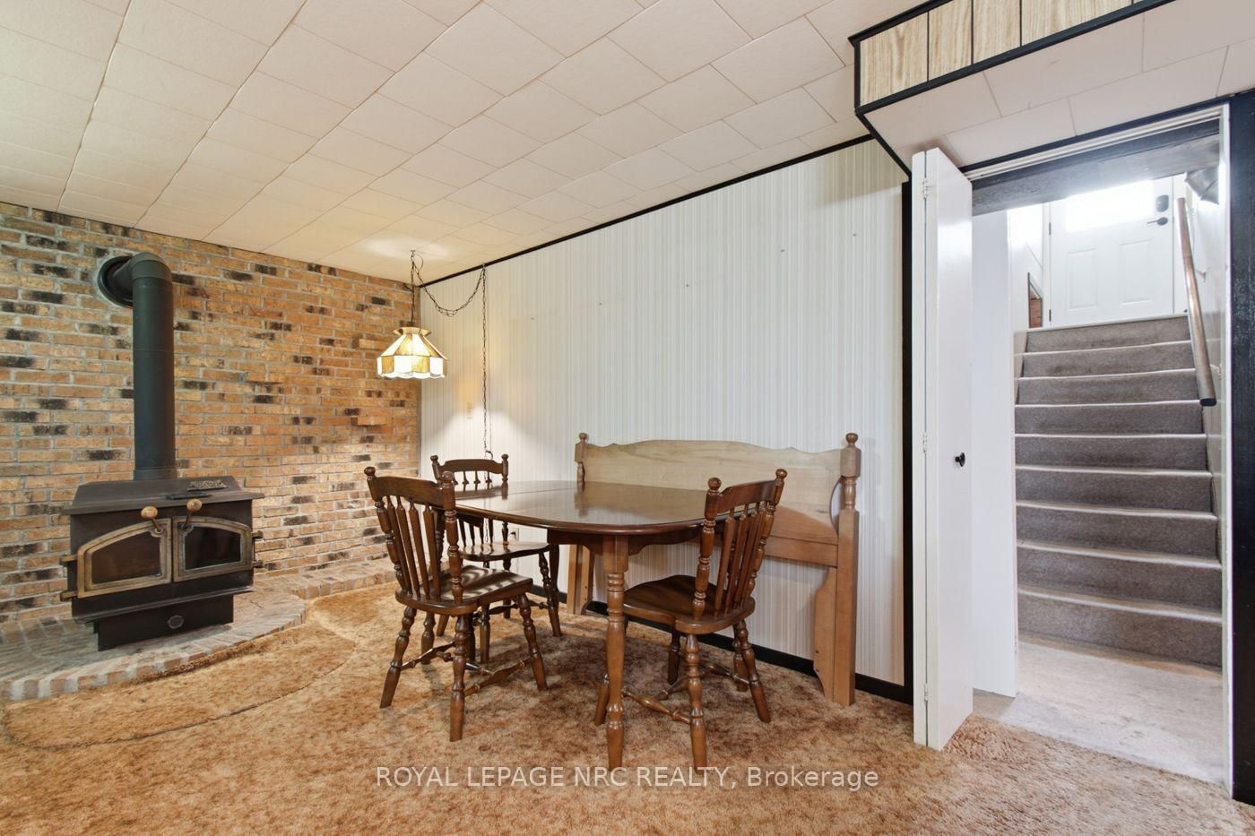 29 Erie Street • Welland, ON photo 18