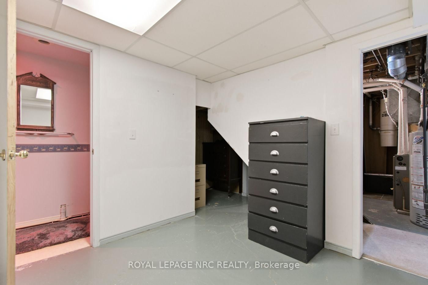 29 Erie Street • Welland, ON photo 22