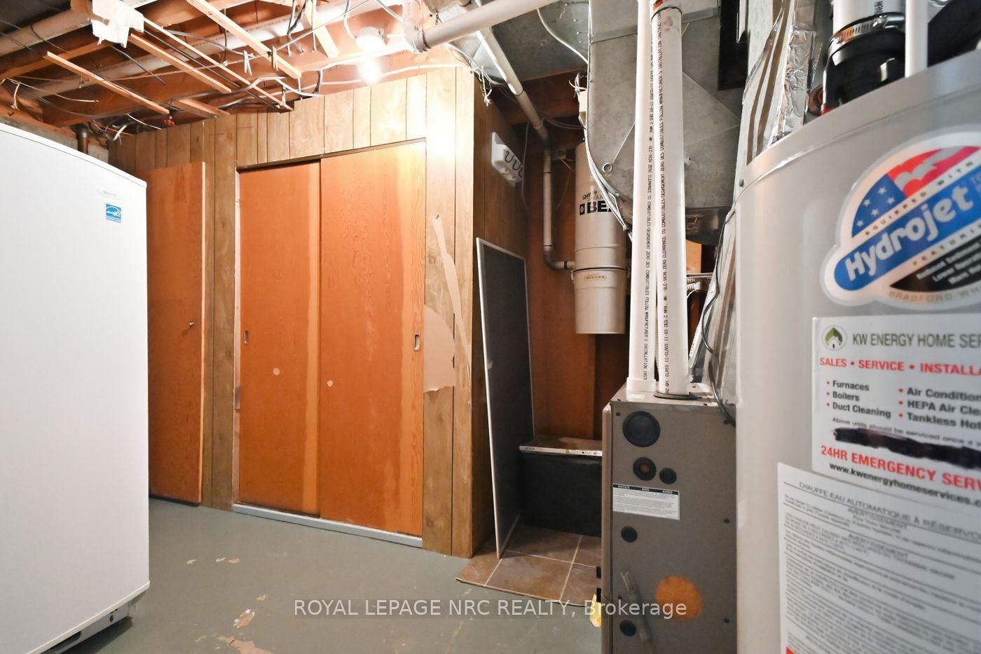 29 Erie Street • Welland, ON photo 23
