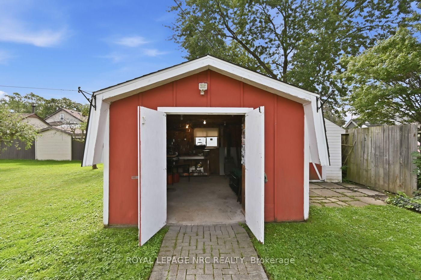 29 Erie Street • Welland, ON photo 29