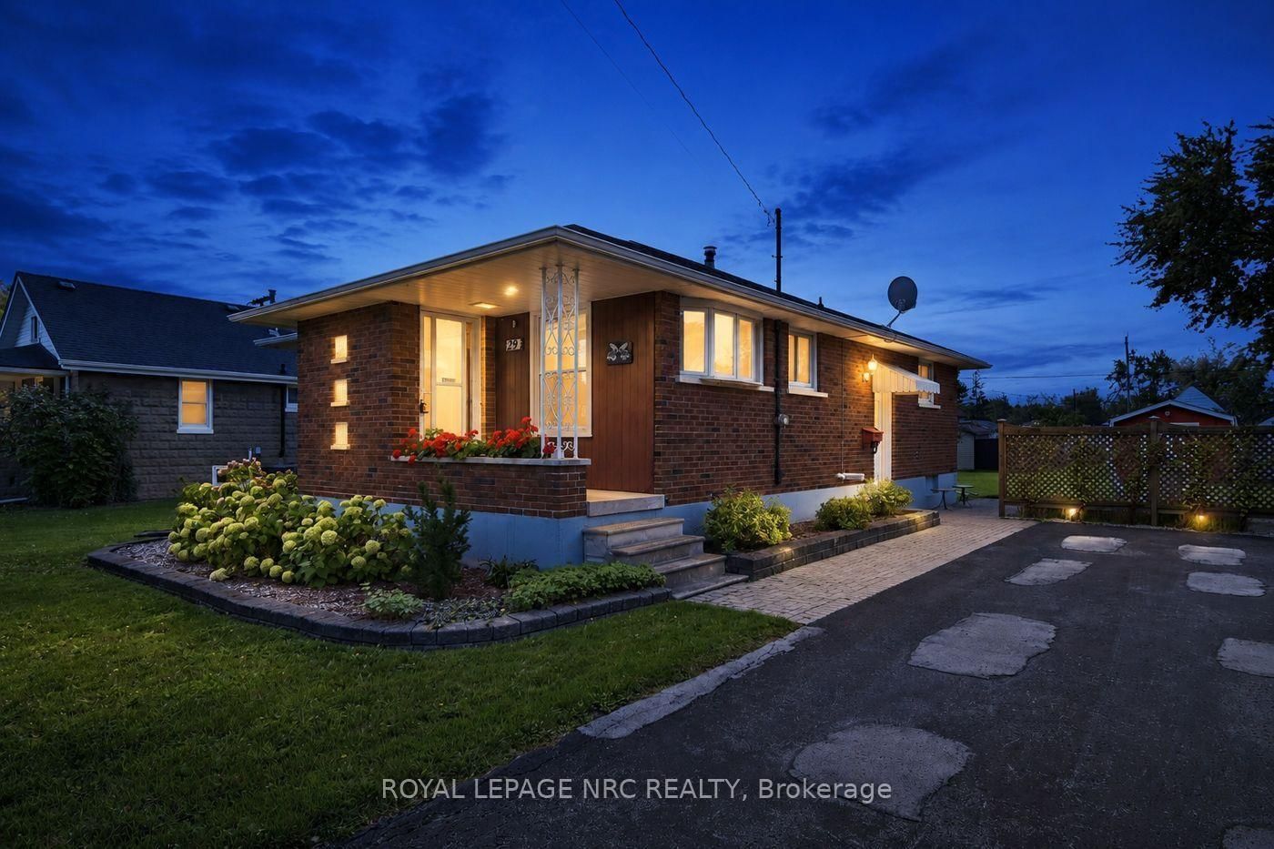 29 Erie Street • Welland, ON photo 32