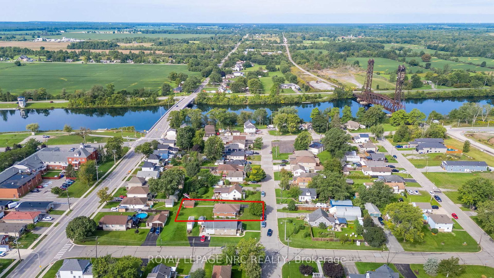 29 Erie Street • Welland, ON photo 33
