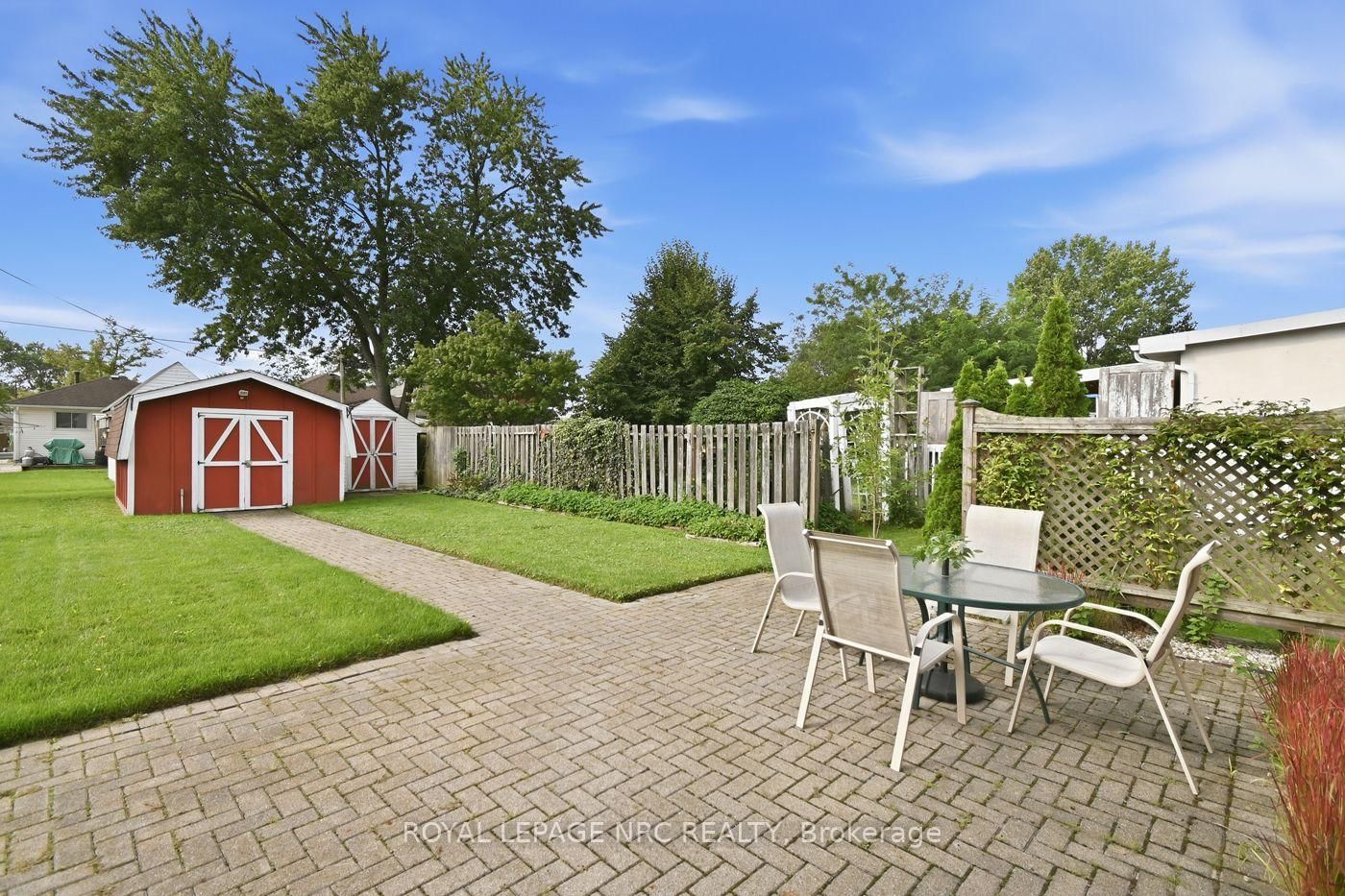 29 Erie Street • Welland, ON photo 37