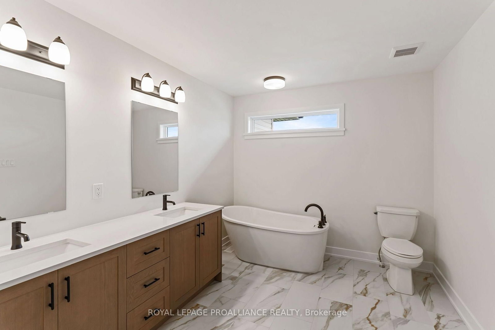 1169 Moore Street • Brockville, ON photo 39