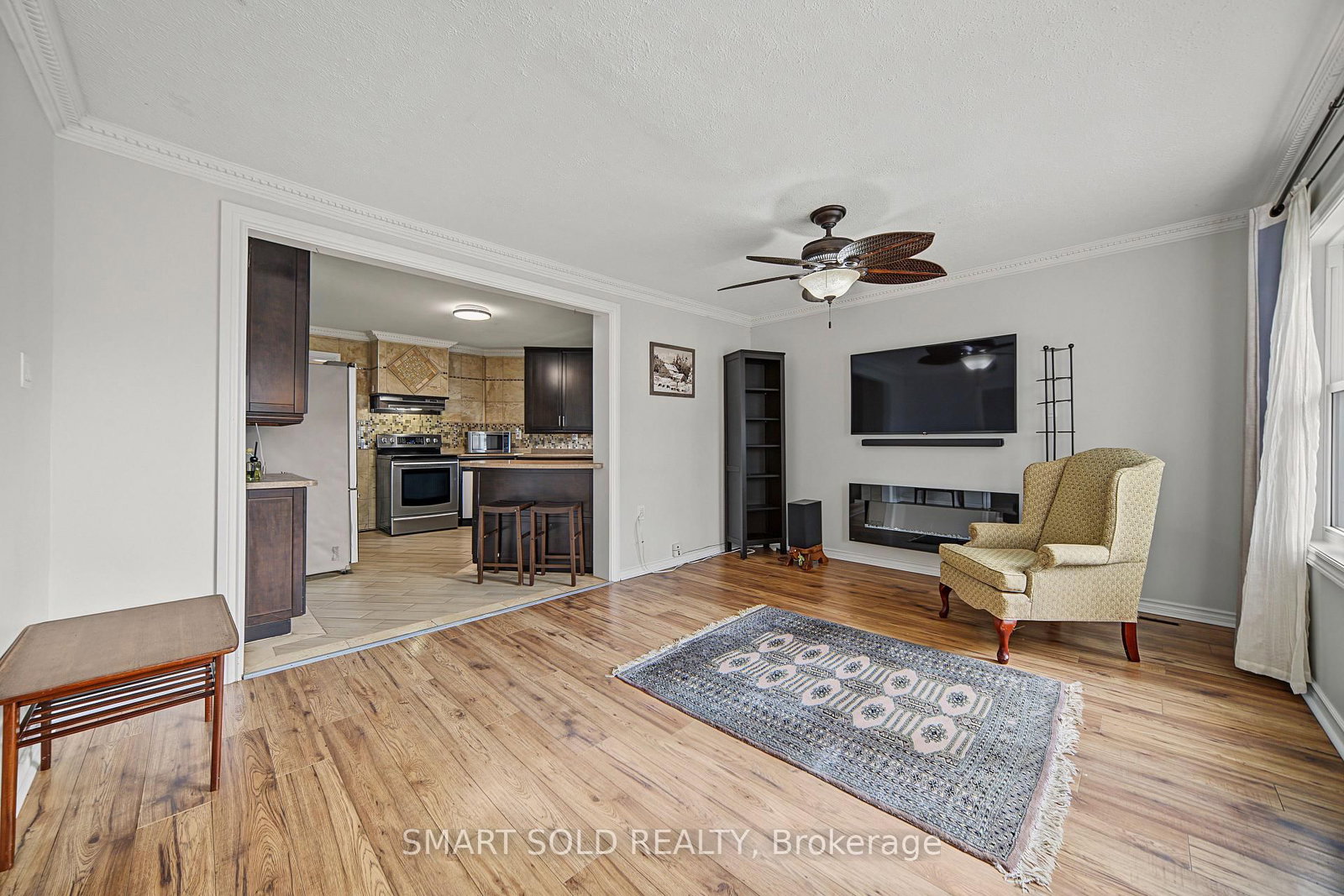 7 Elmwood Avenue • St. Catharines, ON photo 11