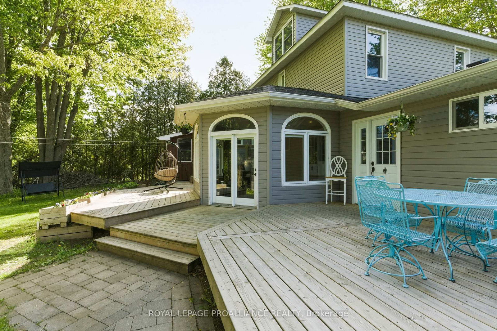 1379 County Road 2 Road W • Elizabethtown-Kitley, ON photo 33