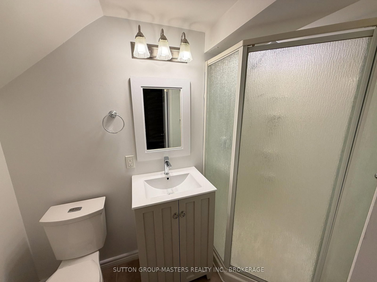 1124 Bittersweet Place • Kingston, ON photo 17
