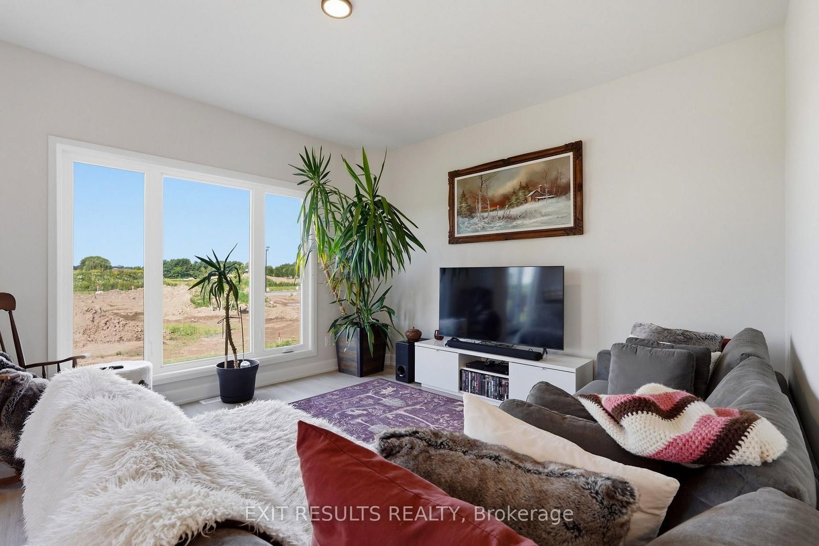 1213 Montblanc Crescent • Russell, ON photo 10