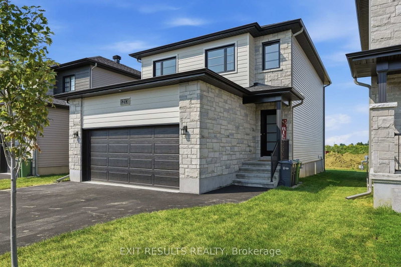 1213 Montblanc Crescent